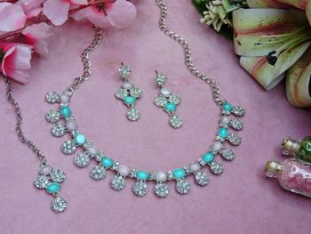 Green color rhodium plating festive wear designer necklace set 2