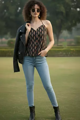 Black cotton printed top for women