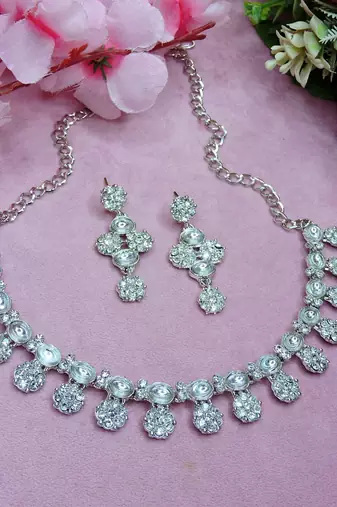 White color rhodium plating festive wear designer necklace set