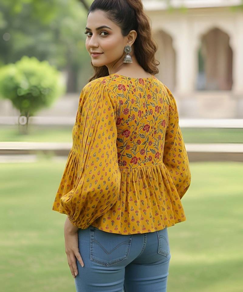 Yellow cotton printed top for women