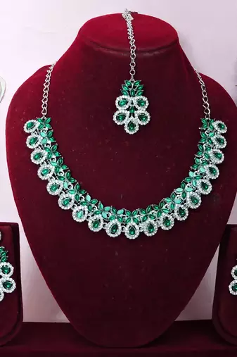 Green color rhodium plating festive wear designer necklace set