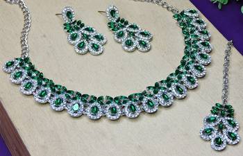 Green color rhodium plating festive wear designer necklace set 3