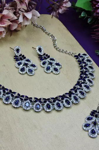 Blue color rhodium plating festive wear designer necklace set
