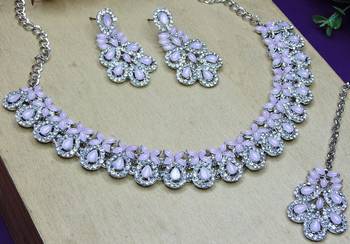 Pink color rhodium plating festive wear designer necklace set 3