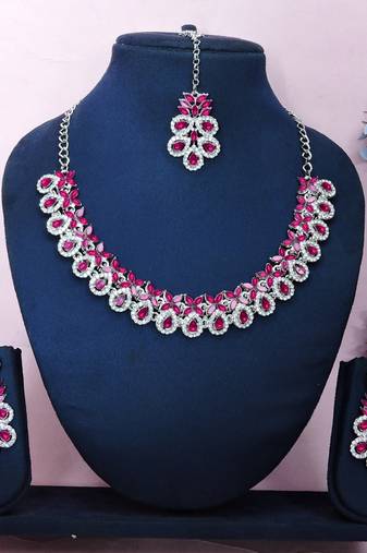 Pink color rhodium plating festive wear designer necklace set