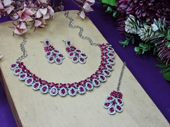 Pink color rhodium plating festive wear designer necklace set 2