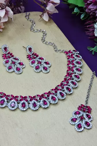 Pink color rhodium plating festive wear designer necklace set