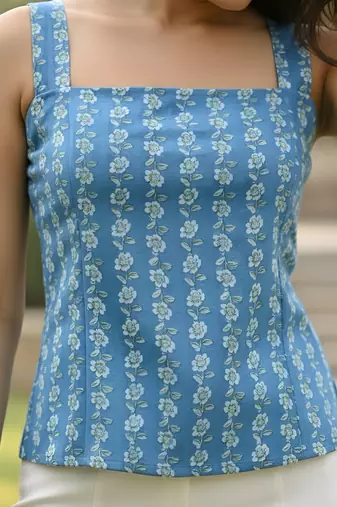 Blue cotton printed top for women