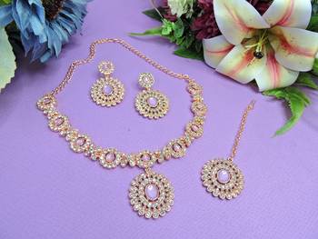 Pink color rhodium plating festive wear designer necklace set 2