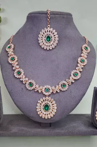 Green color rhodium plating festive wear designer necklace set
