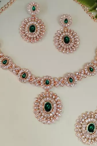Green color rhodium plating festive wear designer necklace set