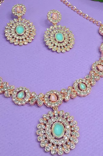 Green color rhodium plating festive wear designer necklace set