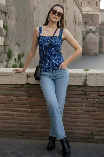 Blue cotton printed top for women