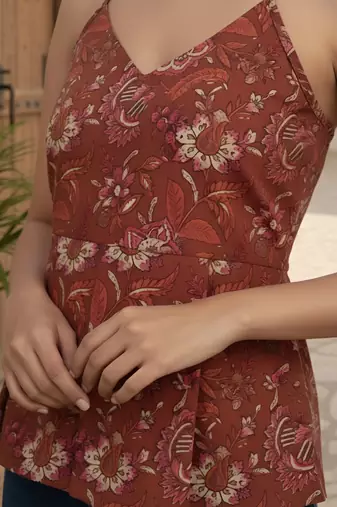 Orange cotton printed top for women