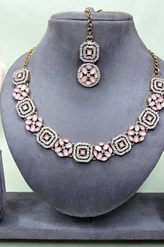 Pink color yellow gold plating festive wear designer necklace set