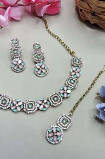 Green color yellow gold plating festive wear designer necklace set