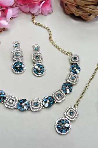 Green color yellow gold plating festive wear designer necklace set
