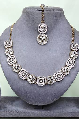 White color yellow gold plating festive wear designer necklace set