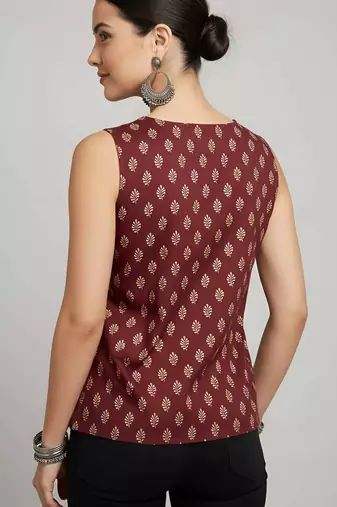 Maroon cotton printed top for women