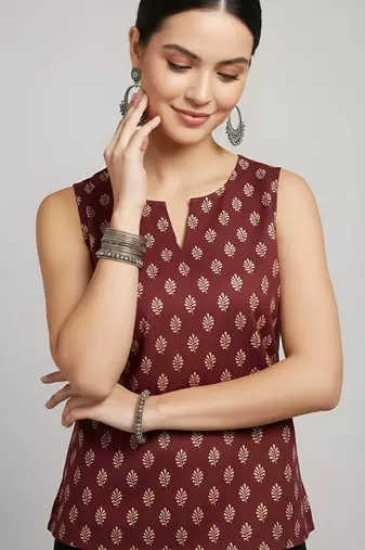 Maroon cotton printed top for women