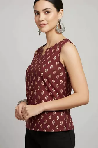 Maroon cotton printed top for women