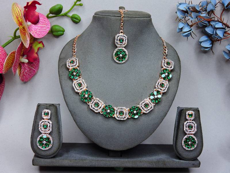 Green color rhodium plating festive wear designer necklace set