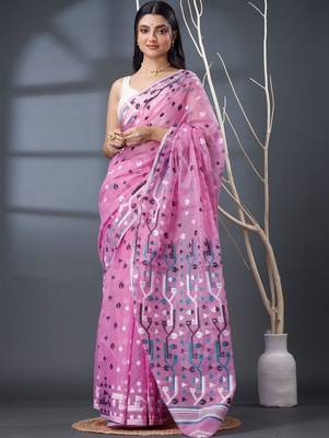 pink ethnic motifs silk cotton handloom jamdani saree 2