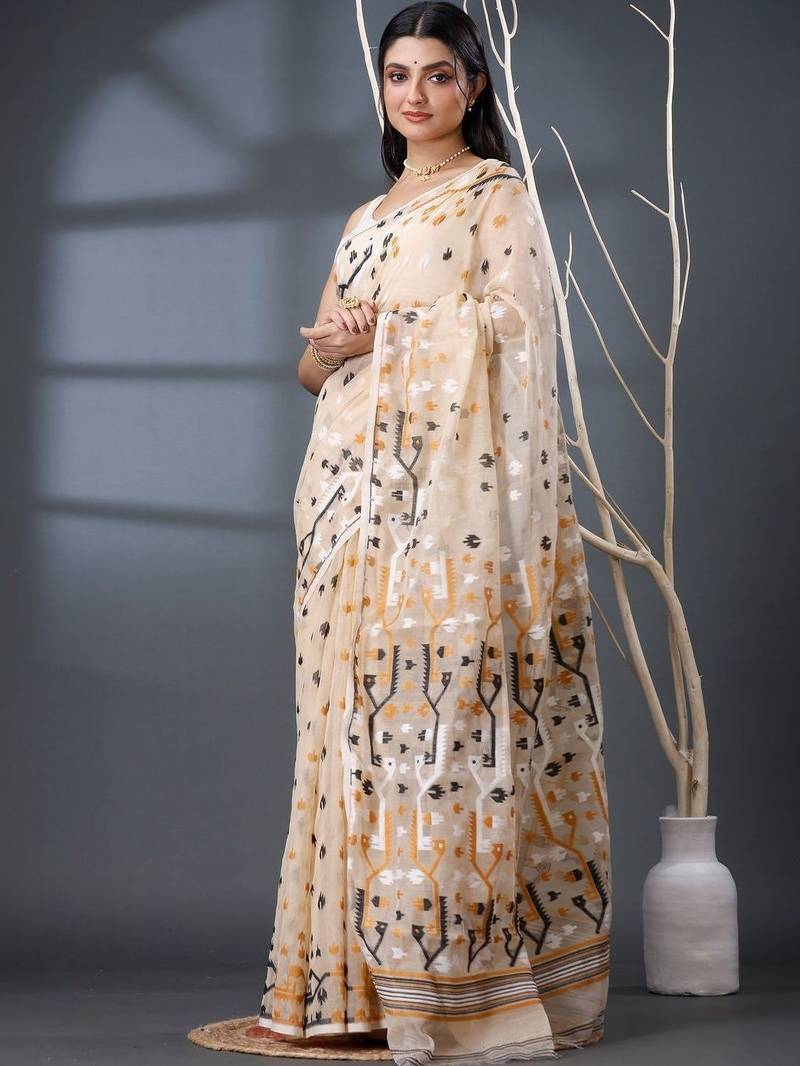 cream woven design silk cotton handloom jamdani saree
