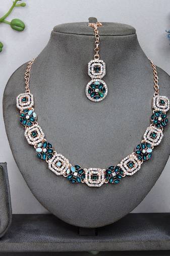Green color rhodium plating festive wear designer necklace set