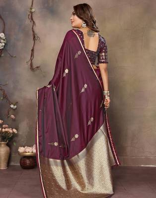 maroon ethnic motifs zari silk blend banarasi saree 3