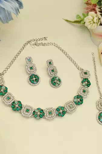 Green color rhodium plating festive wear designer necklace set