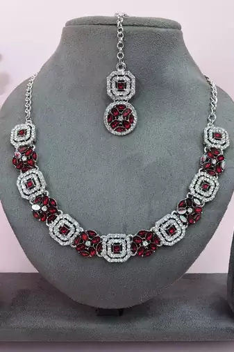 Maroon color rhodium plating festive wear designer necklace set