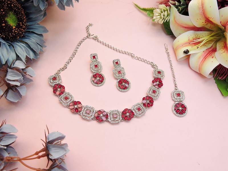 Pink color rhodium plating festive wear designer necklace set