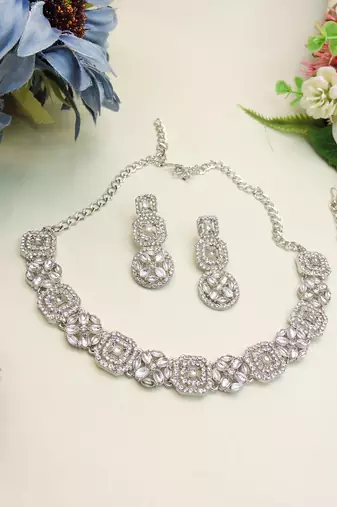White color rhodium plating festive wear designer necklace set
