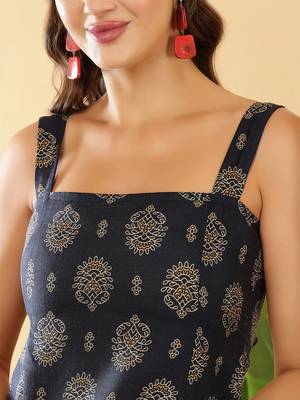 Navy-blue cotton printed top for women 4