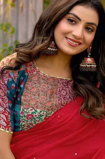 red embellished sequinned saree