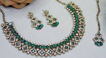 Green color yellow gold plating festive wear designer necklace set 2