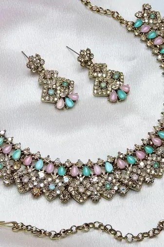 Green color yellow gold plating festive wear designer necklace set