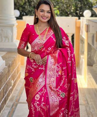 pink woven design zari silk blend banarasi saree 4