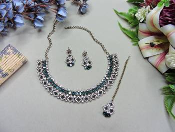Green color yellow gold plating festive wear designer necklace set 2