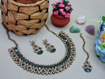 Green color yellow gold plating festive wear designer necklace set 2