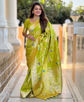 light_lime ethnic motifs woven design zari banarasi saree 2