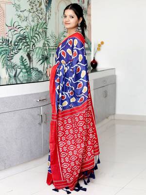 navy_blue floral ikat saree 2