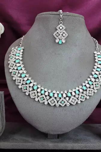 Green color rhodium plating festive wear designer necklace set