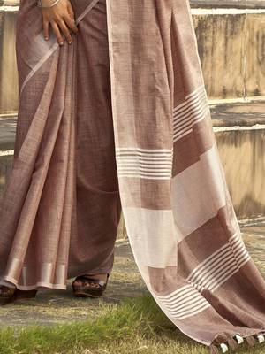 mauve zari saree with blouse piece 3
