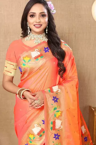 peach women woven design zari paithani saree
