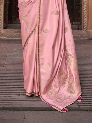 pink woven design paisley zari saree 4