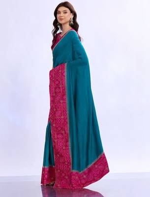 teal bandhani beads and stones silk blend bandhani saree 5