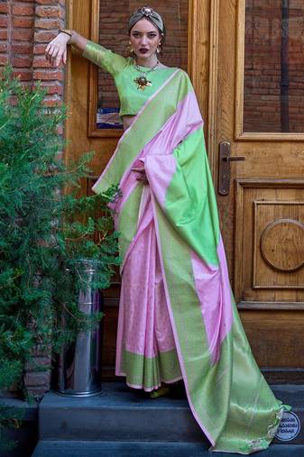 mauve woven design zari banarasi saree