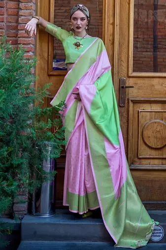 mauve woven design zari banarasi saree